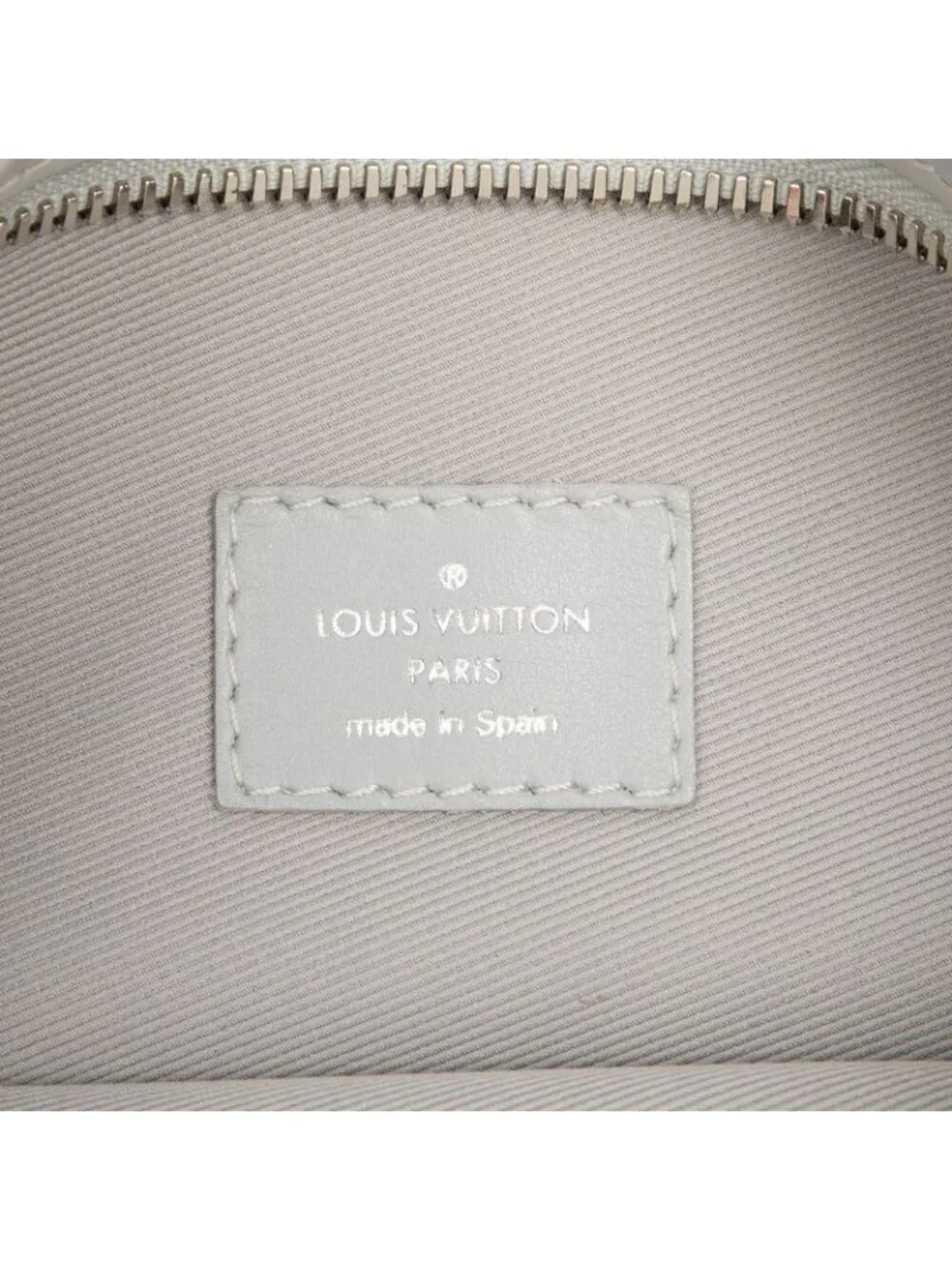 Louis Vuitton Monogram Flat Messenger Chain Shoulder Bag Crossbody Light Gray